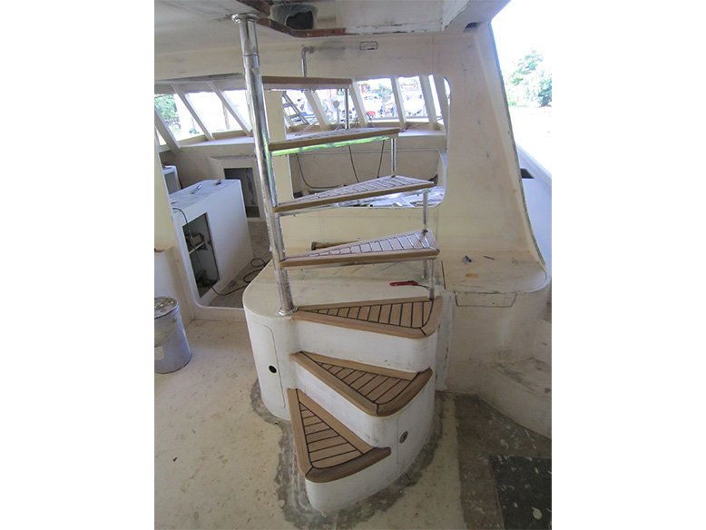 Schionning Alaskan 440 Power Catamaran